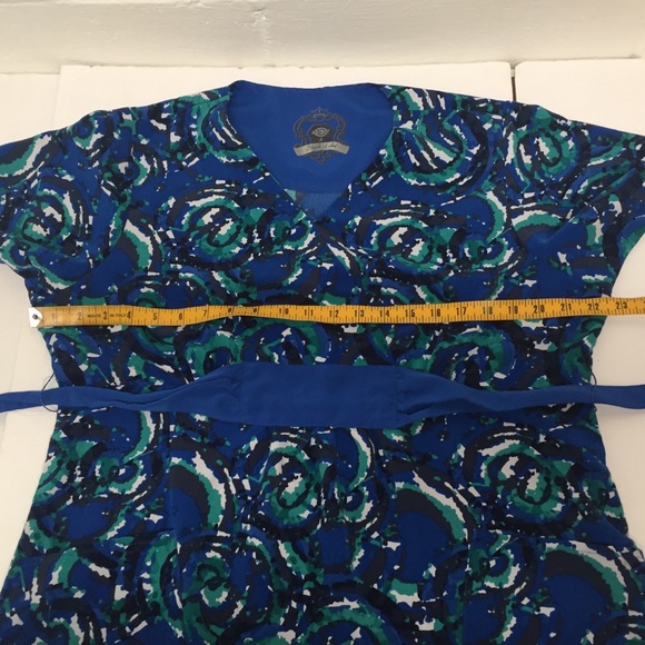 Dickies black label blue multi color XL scrub top - Picture 4 of 6